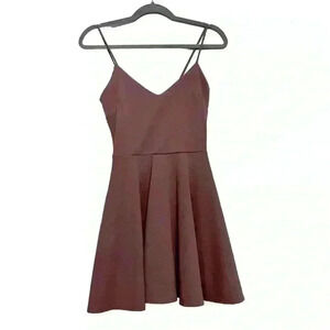 Windsor a-line dress.‎ Size medium
